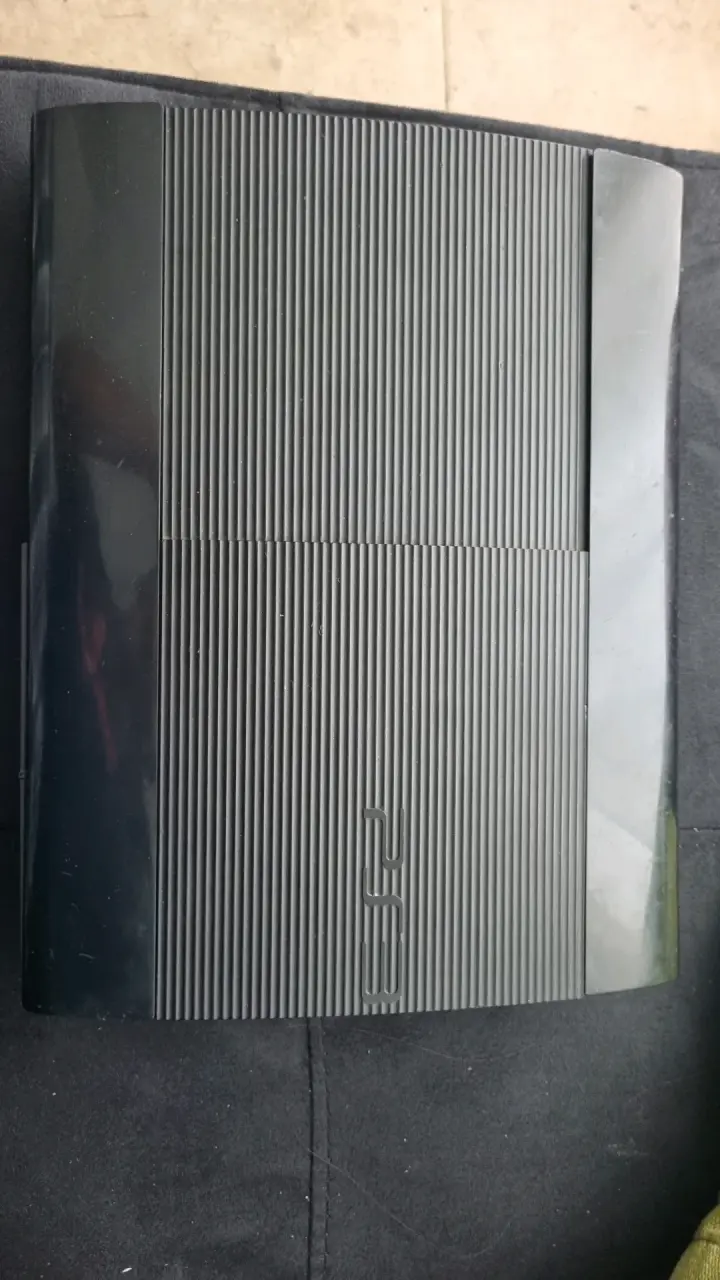 Consola PlayStation 3 Slim en buen estado