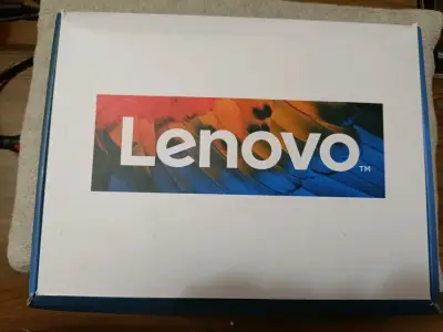 Notebook Lenovo D330-10IGL 4GB RAM 64GB - miniatura 1
