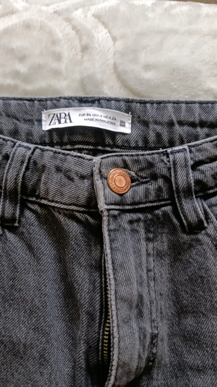 Mom Jeans Zara talla 34 - 3