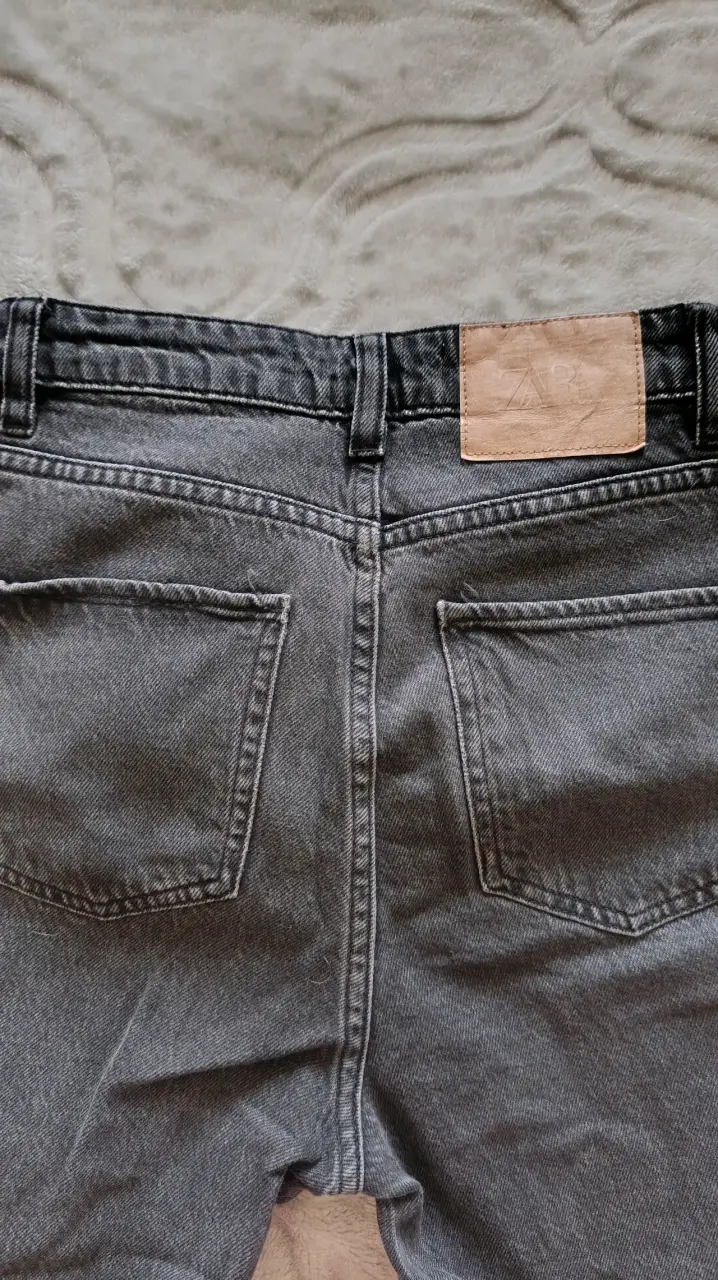 Mom Jeans Zara talla 34 - 4