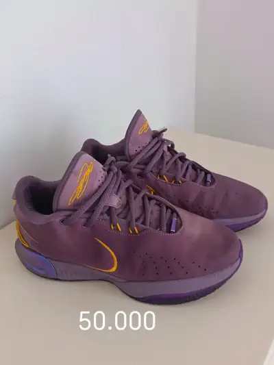 Zapatillas deportivas únicas en Chile - miniatura 2