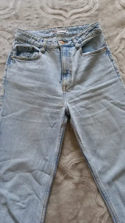 Mom Jeans azul claro Zara 34 - miniatura 2