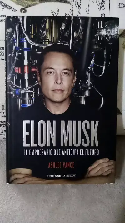 Libro 'Elon Musk' de Ashlee Vance - miniatura 1
