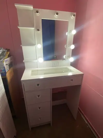 Tocador de Maquillaje con Espejo y Luces LED - miniatura 1