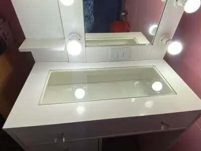 Tocador de Maquillaje con Espejo y Luces LED - miniatura 2