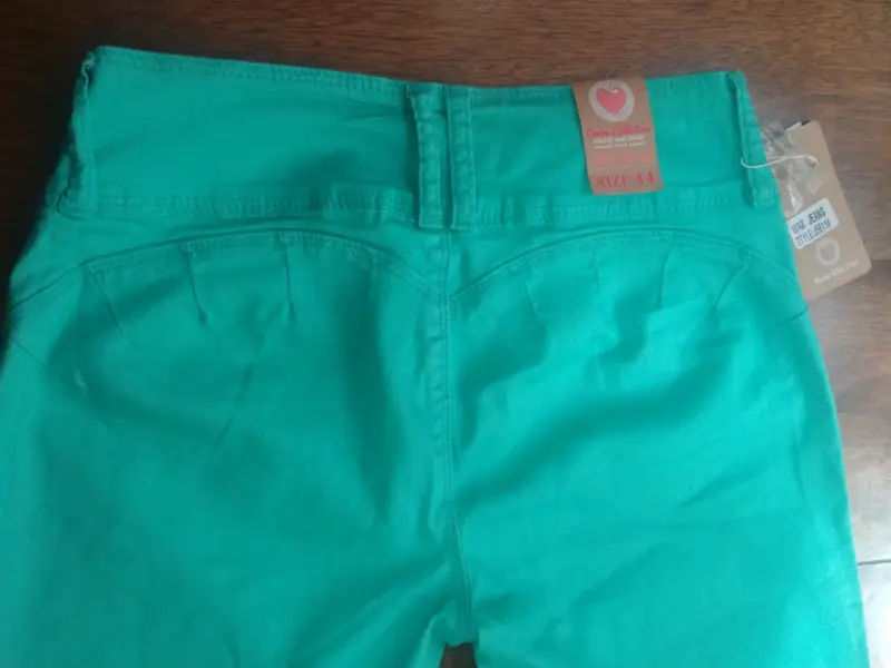 Pantalón De Gabardina (Wax Jeans) Talla: L - 6
