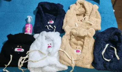 Capuchas de oso para niños en varios colores - miniatura 1