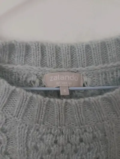 Suéter celeste pastel  mujer - miniatura 2