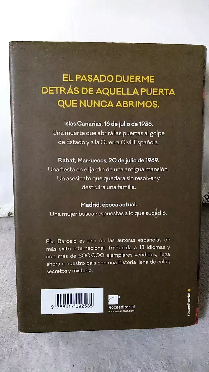 Libro El Color del Silencio de Elia Barceló - 2