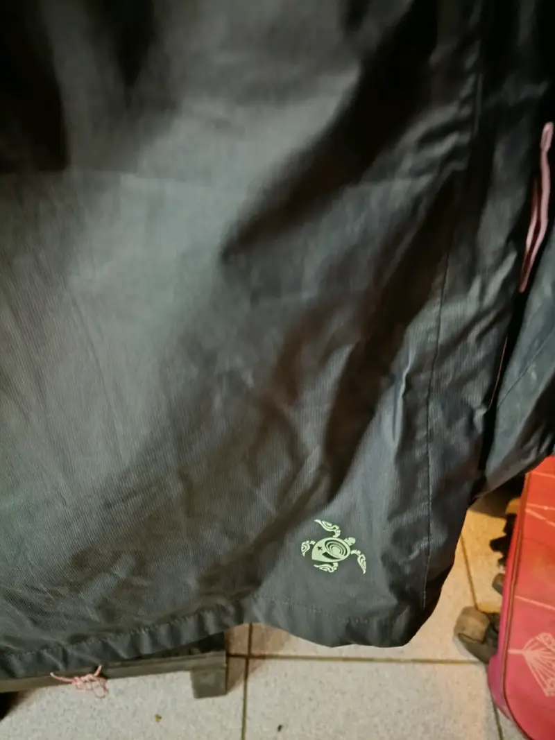Chaqueta impermeable multicolor Haka honu - 3