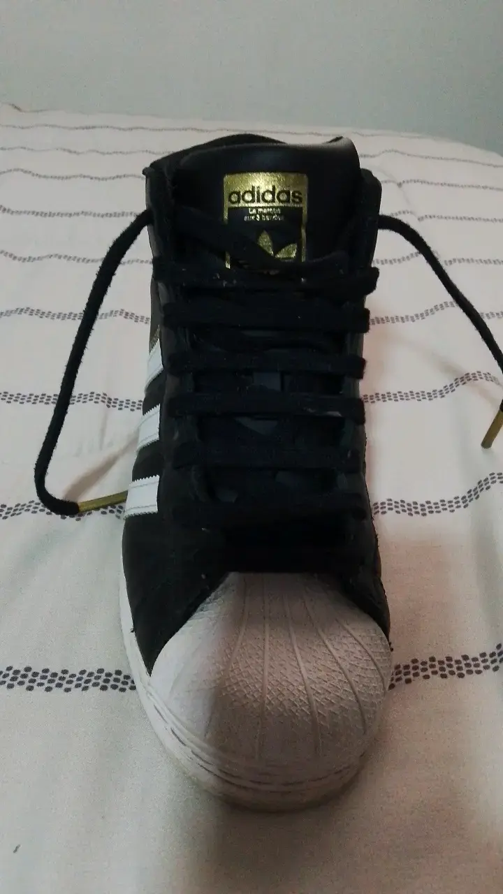 Zapatillas Adidas Superstar negras de caña alta - 1