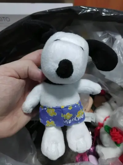 Peluches de personajes animados variados - miniatura 3