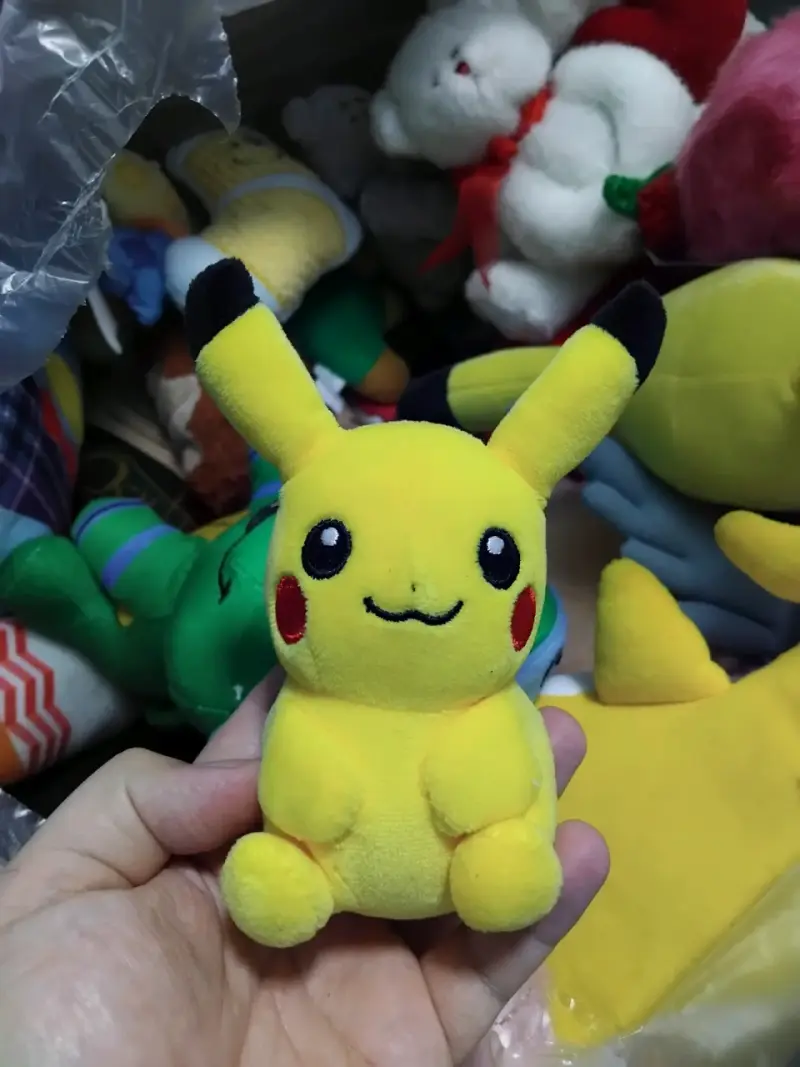 Peluches de personajes animados variados - 6