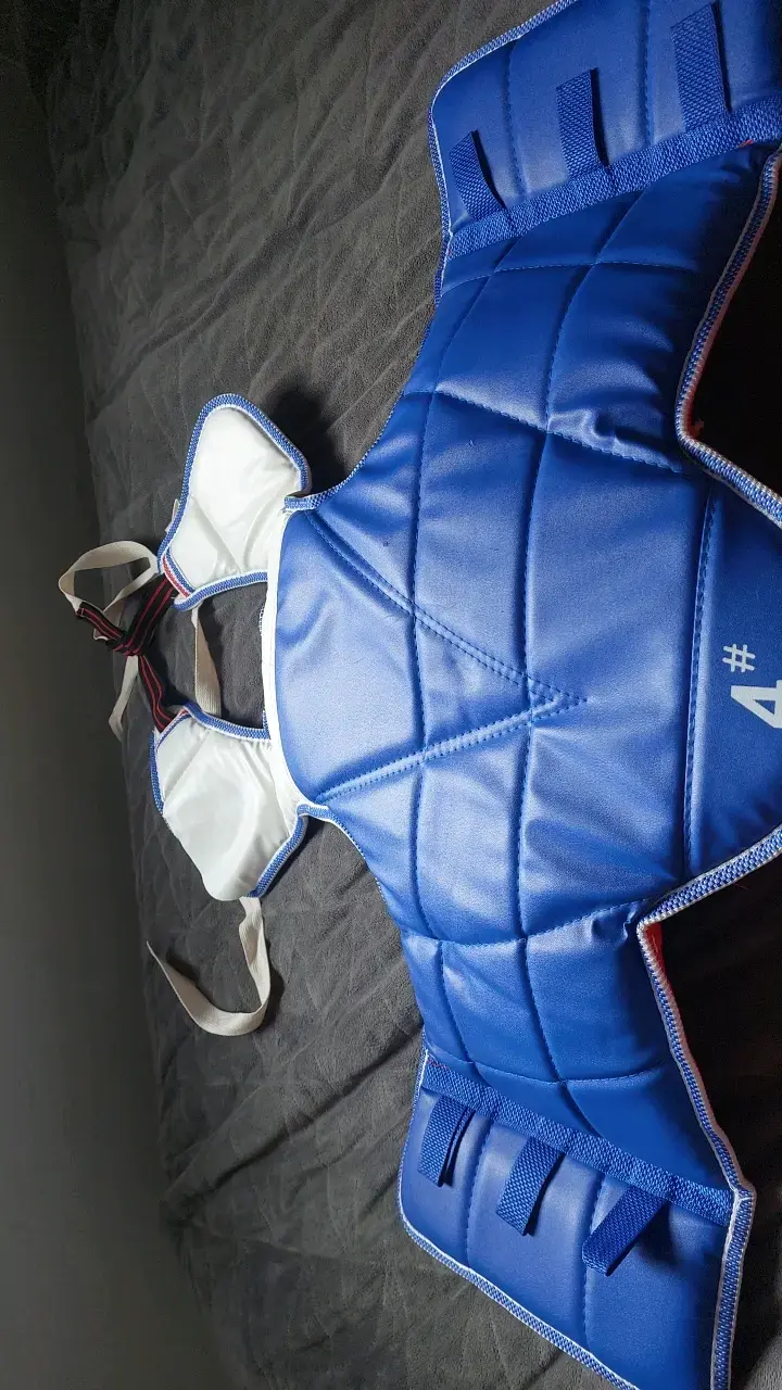 Peto protector reversible para taekwondo - 2