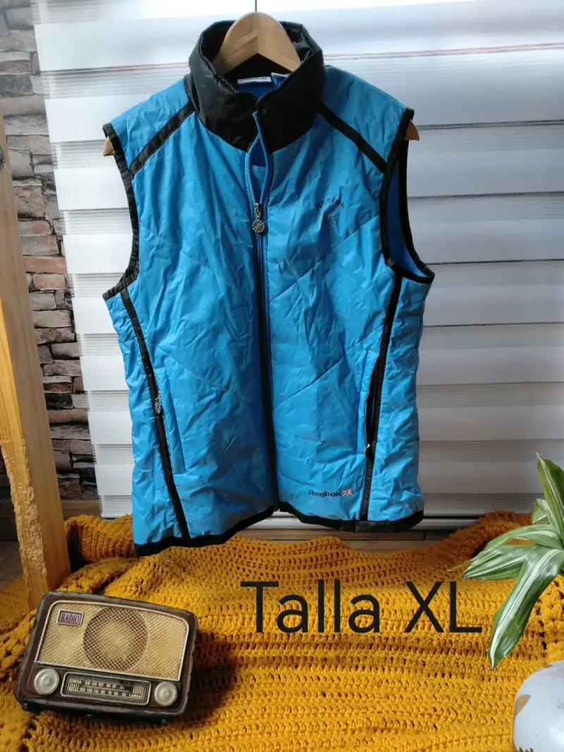 Chaleco sin mangas Reebok azul talla XL