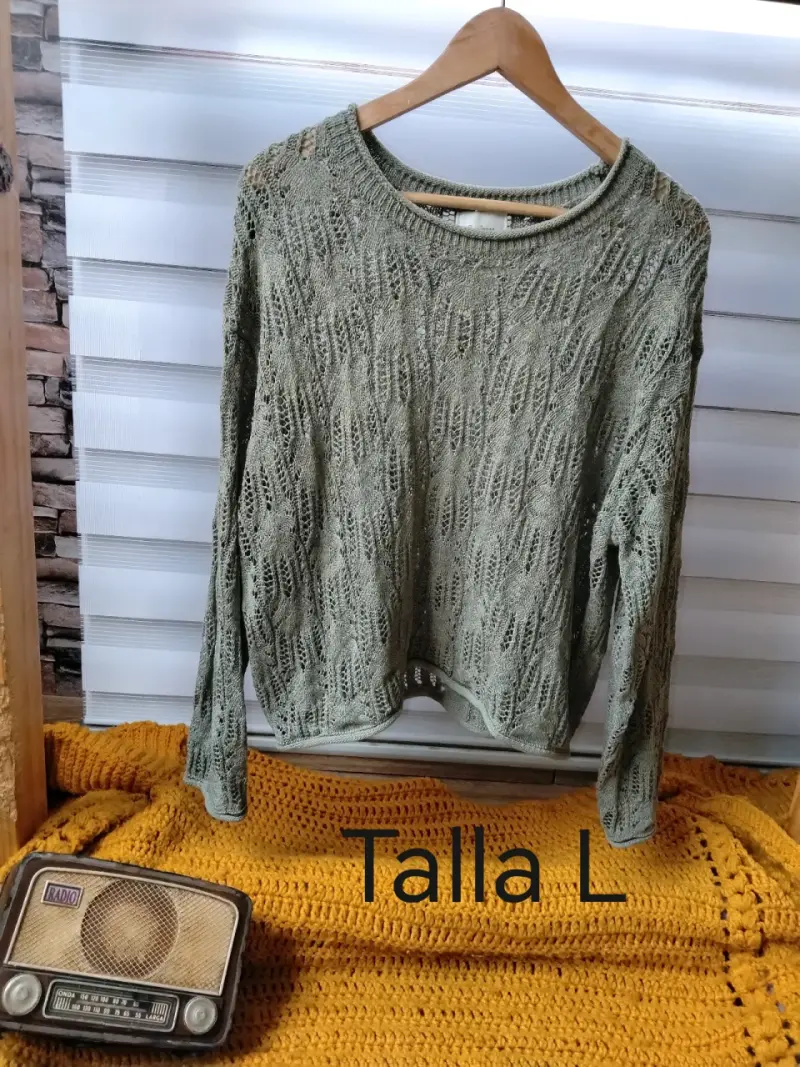 Suéter tejido verde talla L