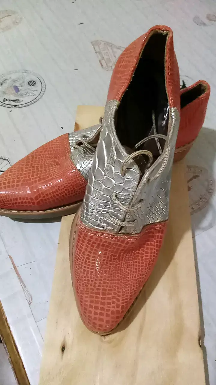 Zapatos de cuero bicolor estilo oxford - 3