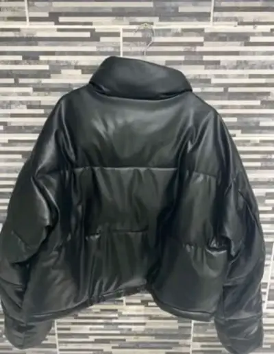 Chaqueta acolchada negra para mujer - miniatura 2