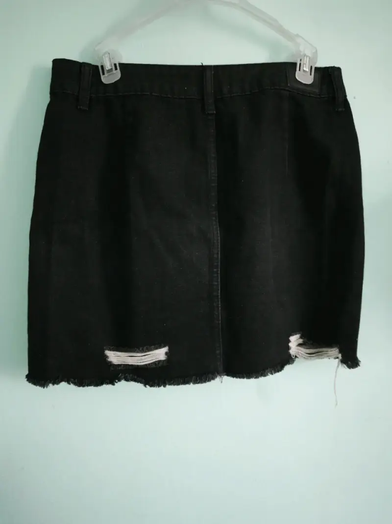 Falda negra de mezclilla Opposite M - 2