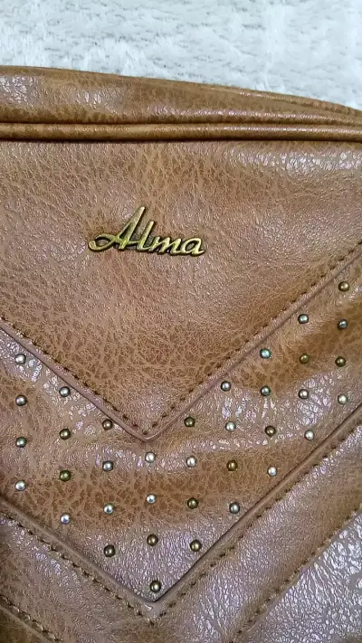 Cartera cruzada de cuero sintético Alma marrón - miniatura 2