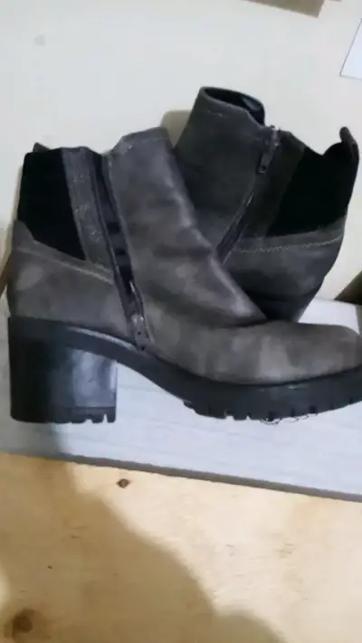 Botines de cuero gris Dockers con tacón - miniatura 5