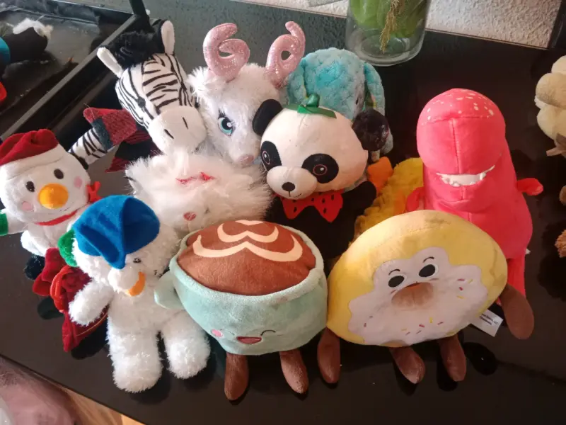 Lote de peluches variados en buen estado - 3