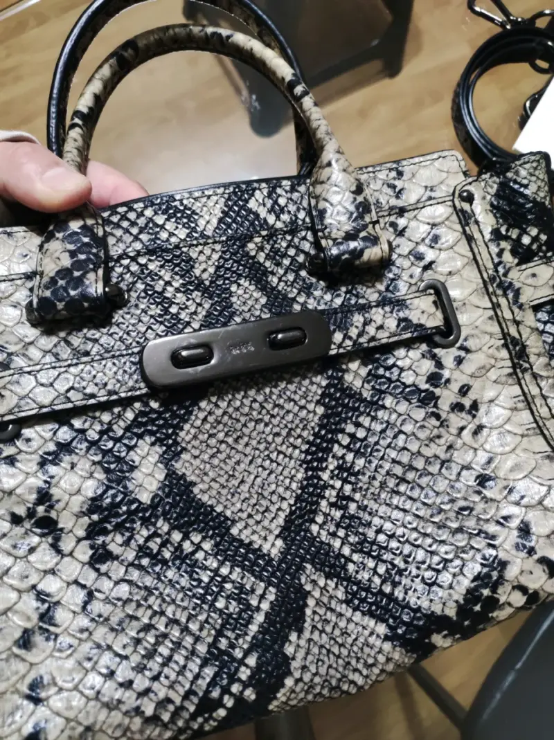 Bolso de cuero estampado serpiente Coach - 1