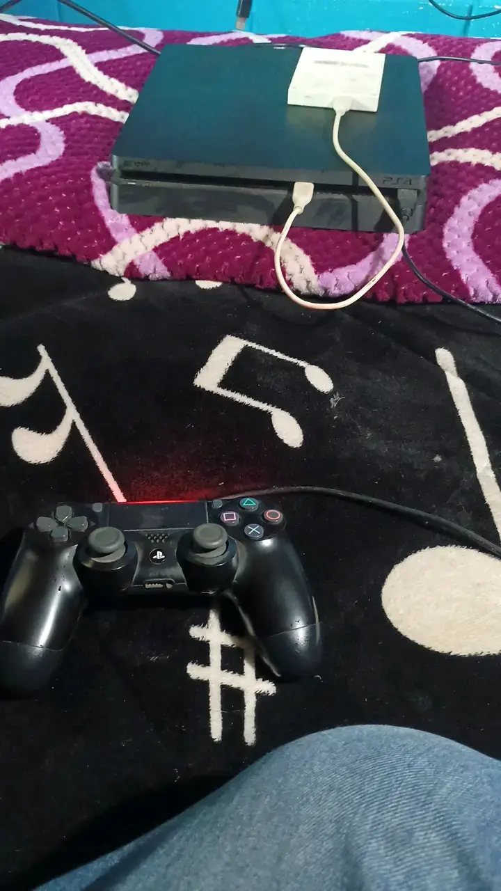 Consola de videojuegos con control incluido