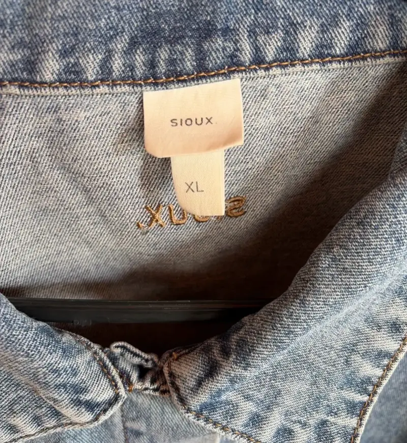 Chaqueta Crop de mezclilla azul - 2