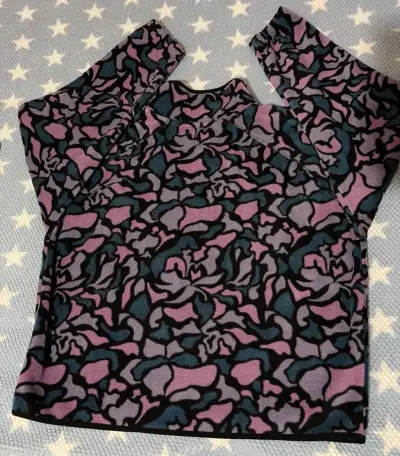 Chaqueta polar con diseño - miniatura 3