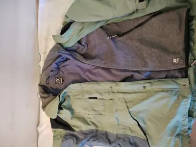 Chaqueta impermeable verde con forro desmontable JX - miniatura 2