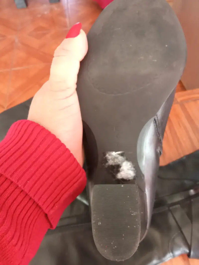 Botas negras de cuero con tacón alto - 3