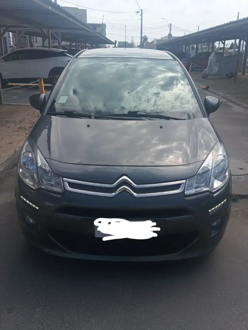 Auto Citroën C3 Hatchback Gris en Buen Estado - 1