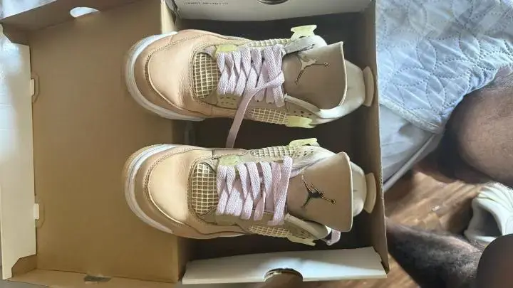 Zapatillas Air Jordan 4 Retro Mujer Shimmer - 5