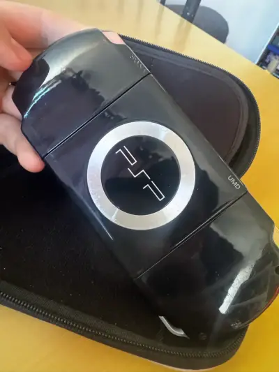 Consola portátil PSP Sony con estuche - miniatura 1