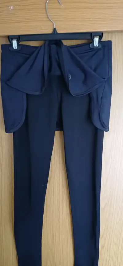 Leggings deportivos con falda Spalding negros - miniatura 6