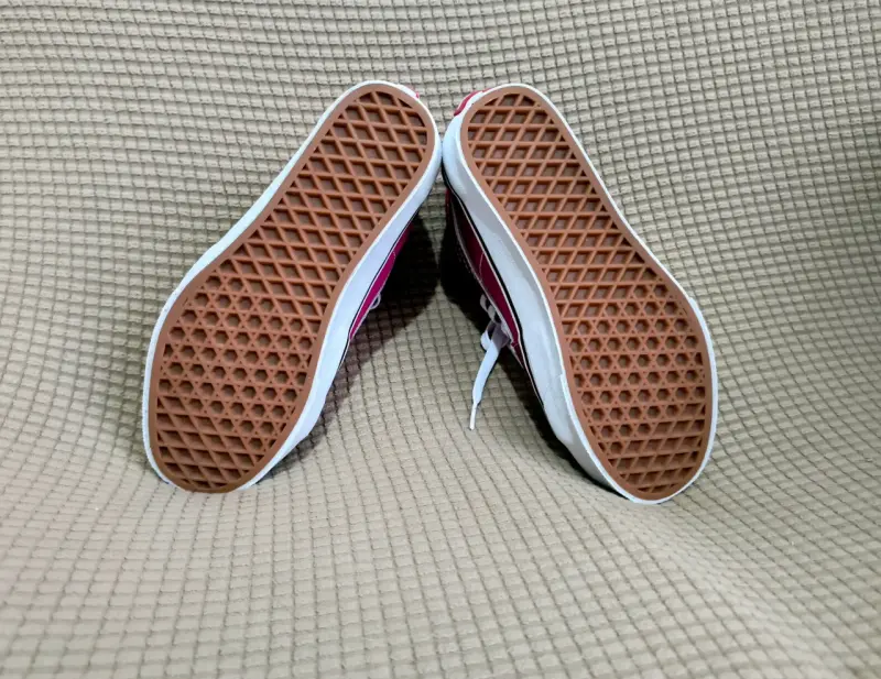 Zapatillas Vans Sk8-Hi burdeo - 3