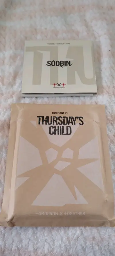 Álbum K-Pop Tomorrow X Together (txt) - miniatura 1