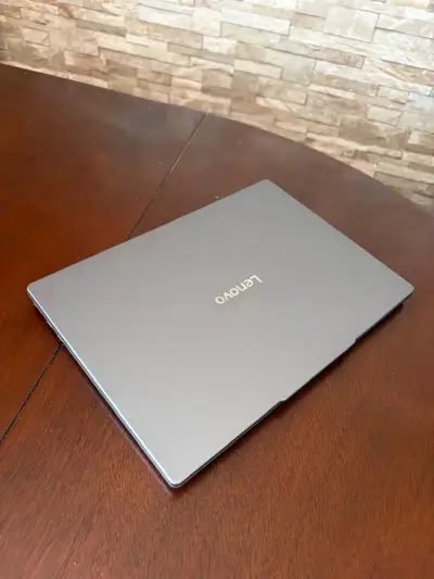 Notebook Lenovo Ideapad Slim 5 Oled - miniatura 2