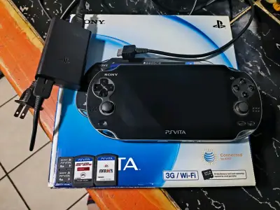 Consola PS Vita con juegos desbloqueada - miniatura 1