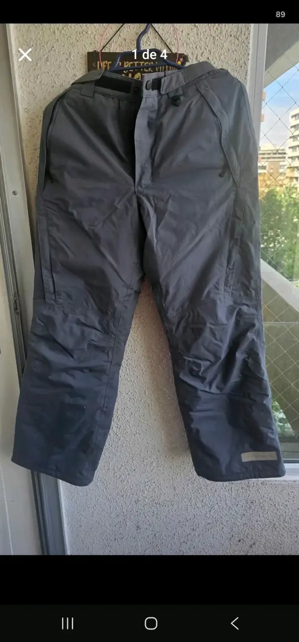 Pantalones impermeables gris oscuro para hombre