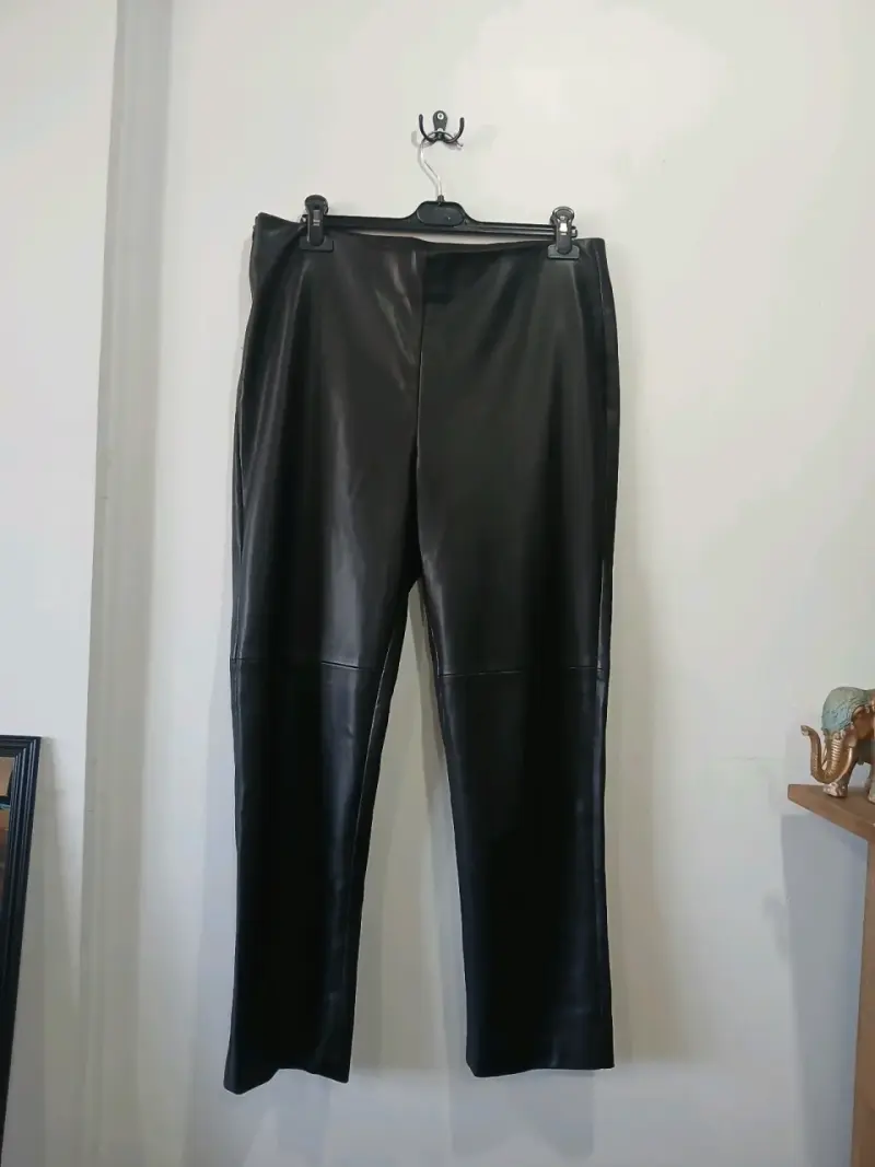 Pantalones de cuero negro Cacharel talla L - 1