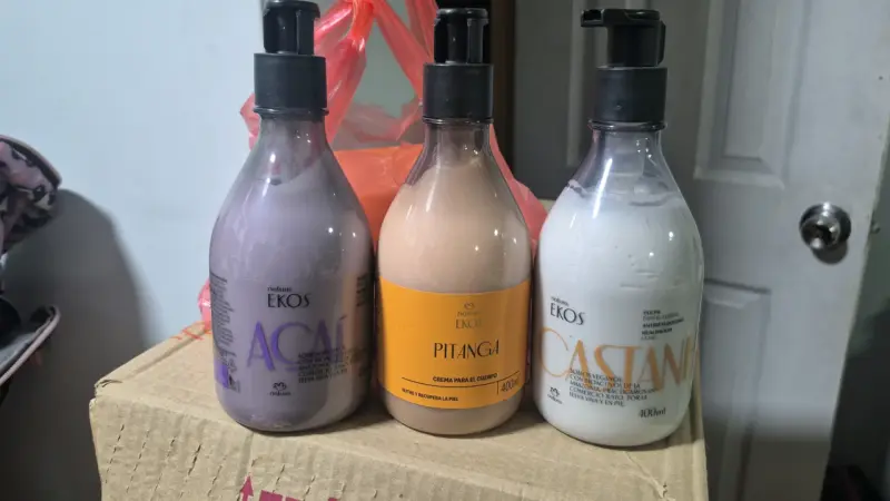 cremas corporales Natura Ekos Açaí, Pitanga