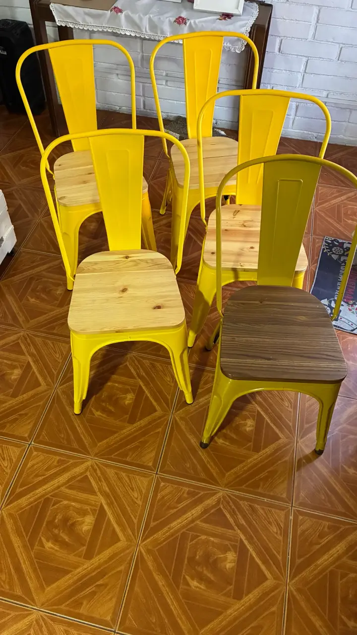 Juego de 6 sillas tolix con asiento - 2
