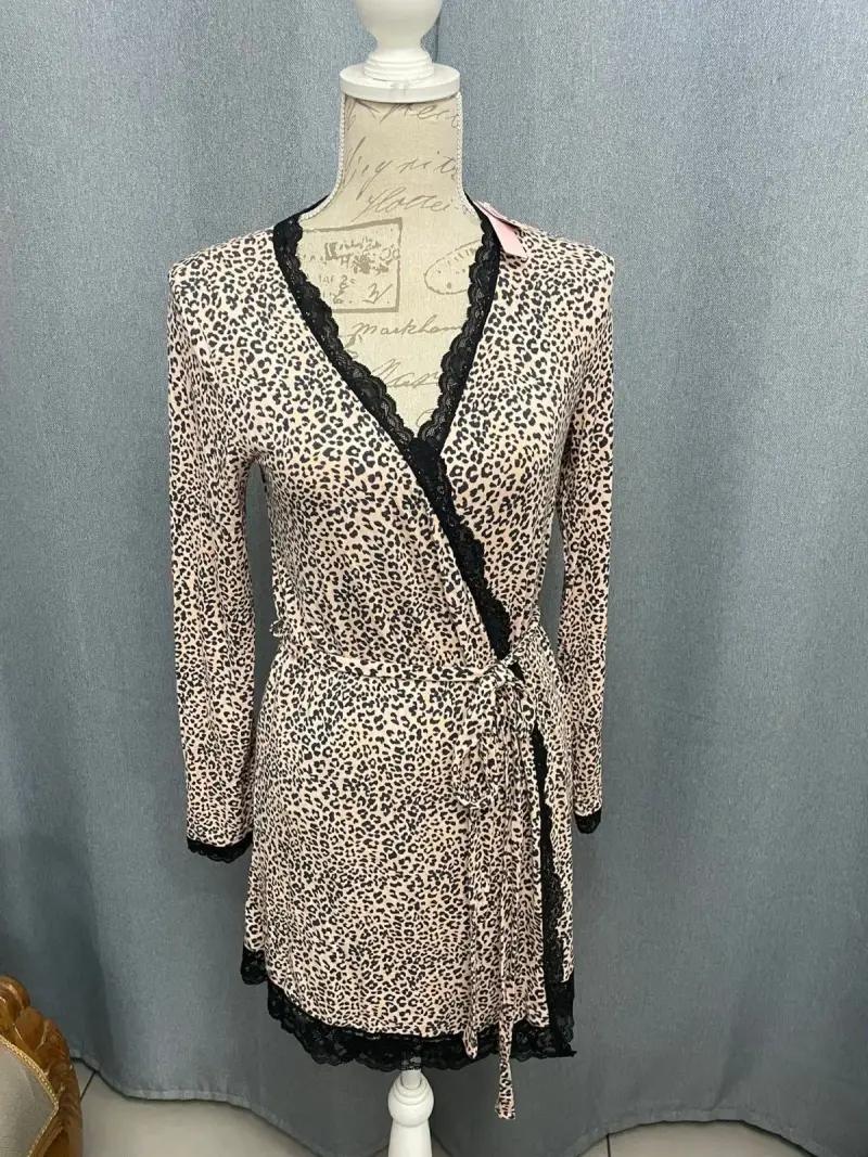 Bata animal print Victoria's Secret - 1