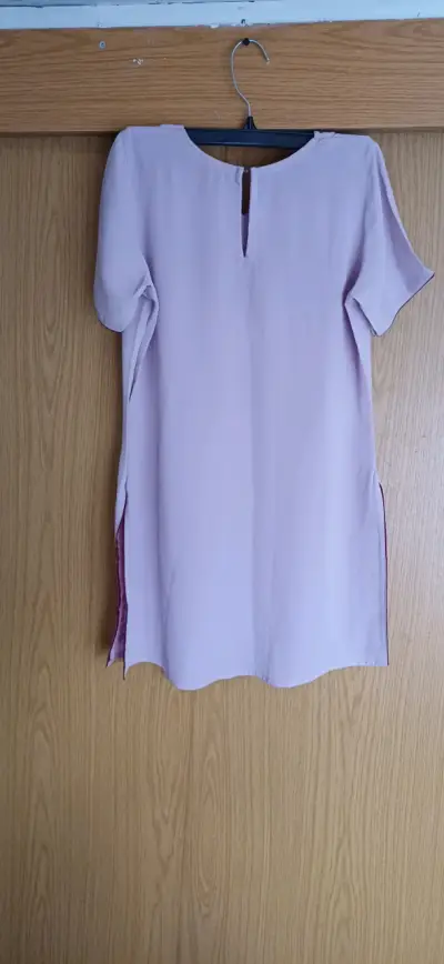 Blusa bordada de mujer color lila - miniatura 2