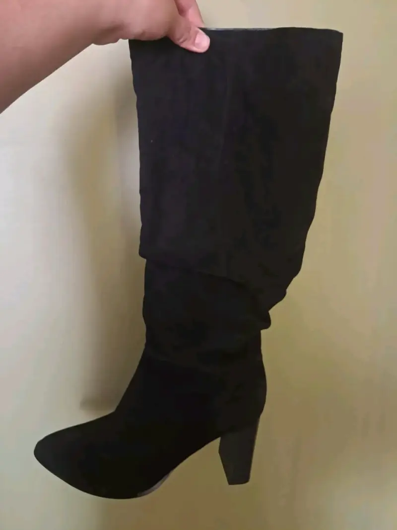 Botas negras de tacón alto para mujer - 1