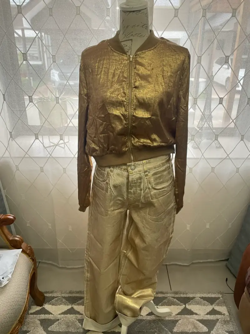pantalón Zara dorado - 1