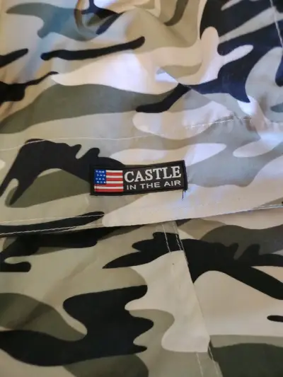 Chaqueta camuflada con capucha Castle - miniatura 3