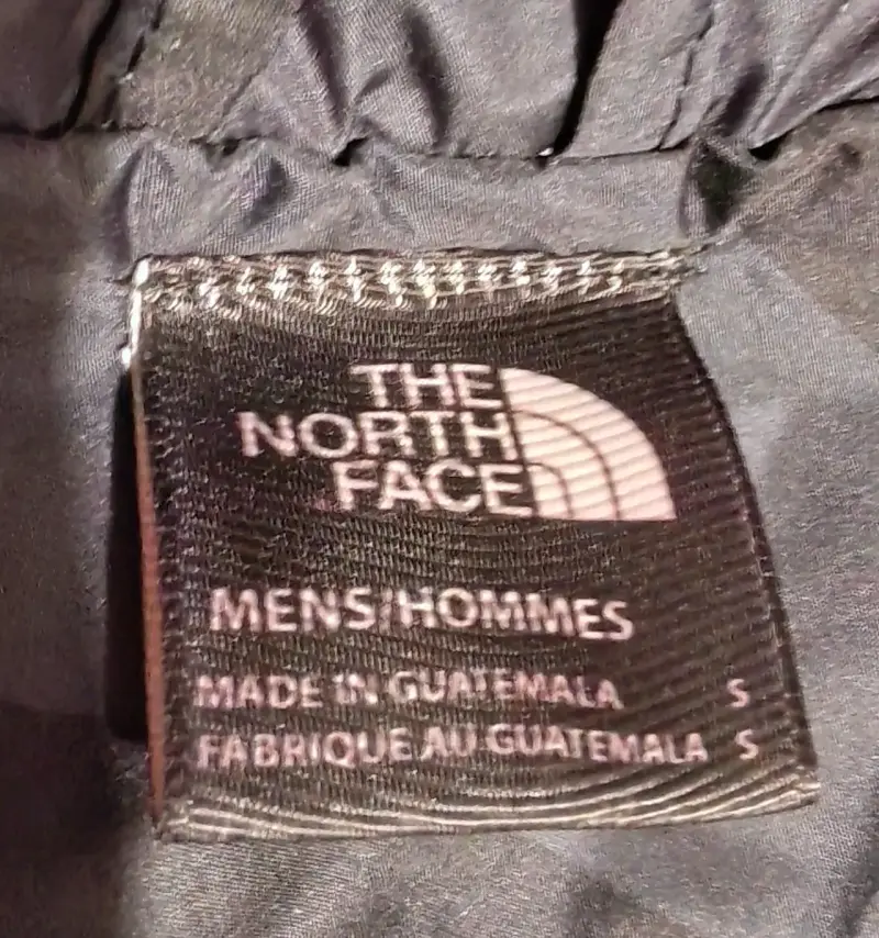 Chaqueta The North Face azul con diseño camuflado - 5